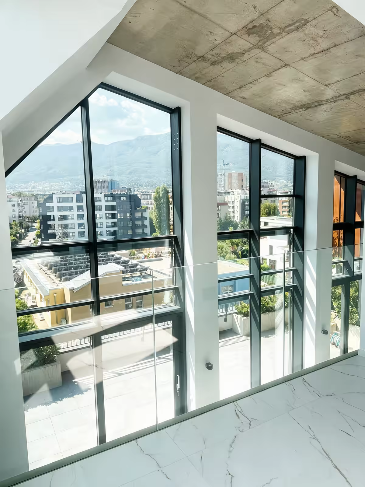 Amaya Penthouse, Sofia